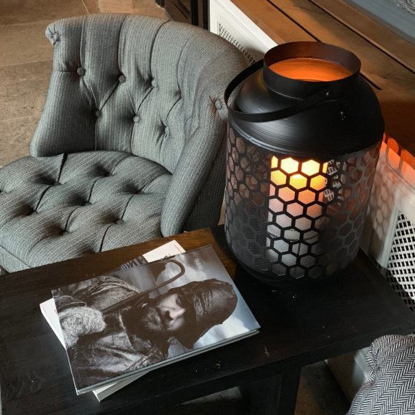 stole-lounge